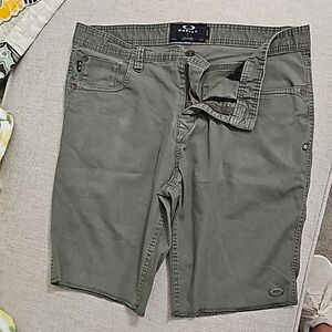 Mens Oakley Size 36 Shorts